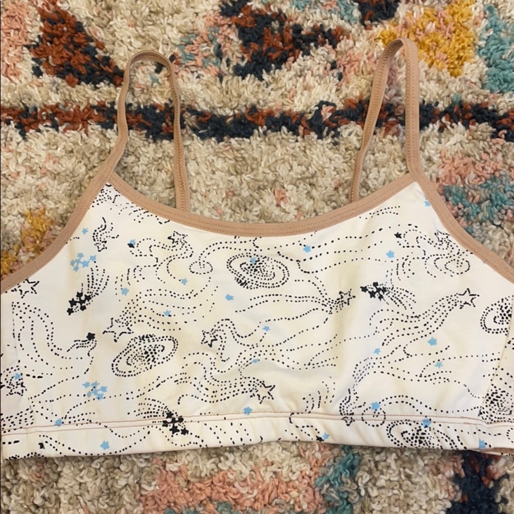 Oomba bra. Never worn. Reversible
